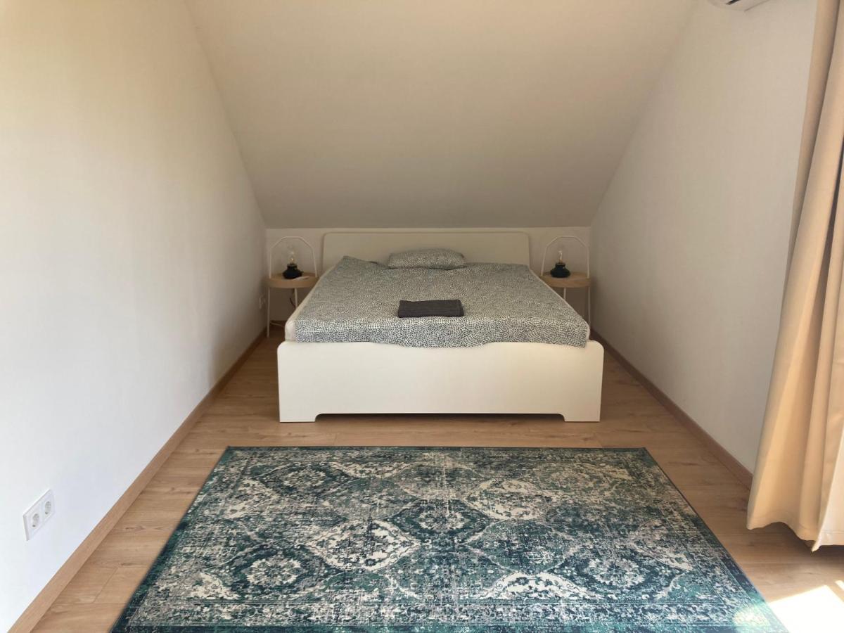 Karadi Apartman Zánka Eksteriør bilde